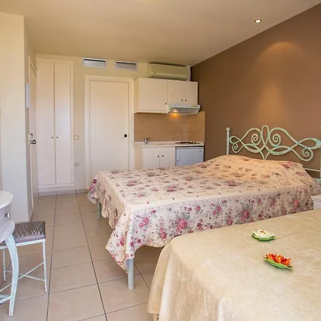 Studios Akrogiali * Limenaria (Thasos)