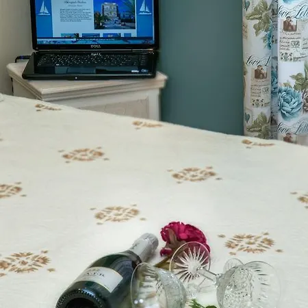 Studios Akrogiali * Limenaria (Thasos)